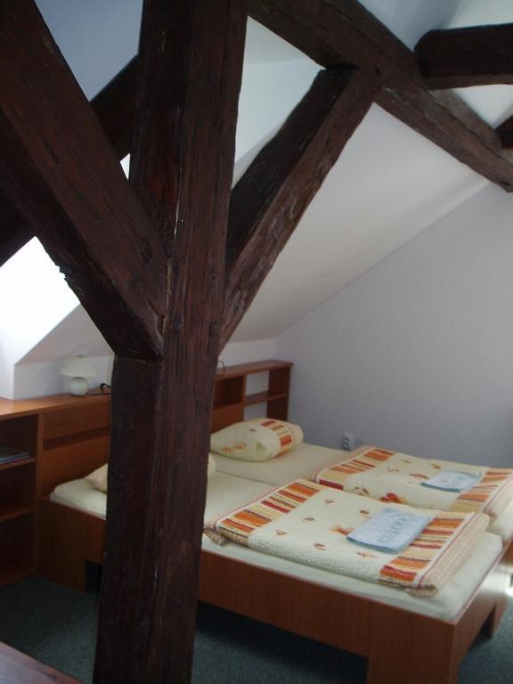 Restaurace A Penzion Ceska Hospoda Heřmanice Zimmer foto